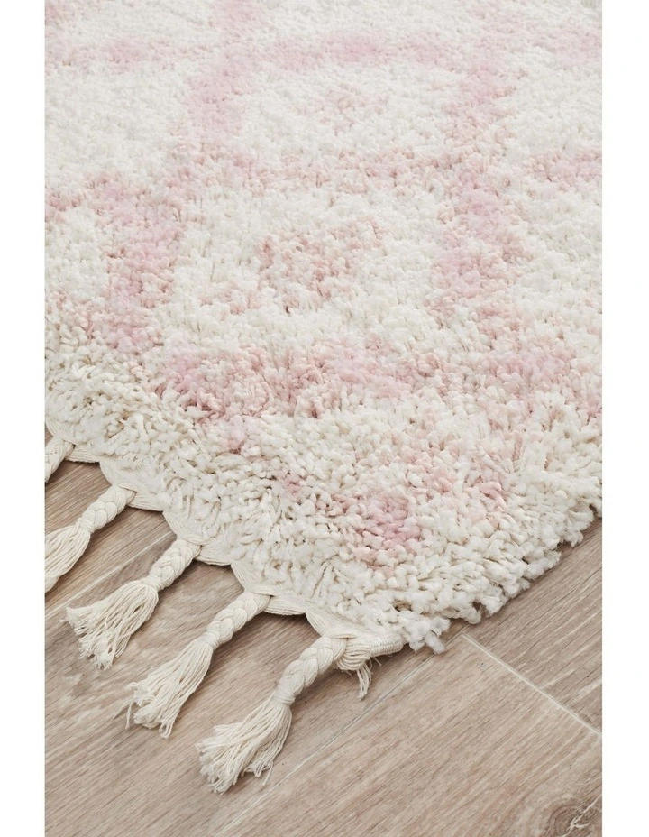 Saffron 33 Runner Rug image 3