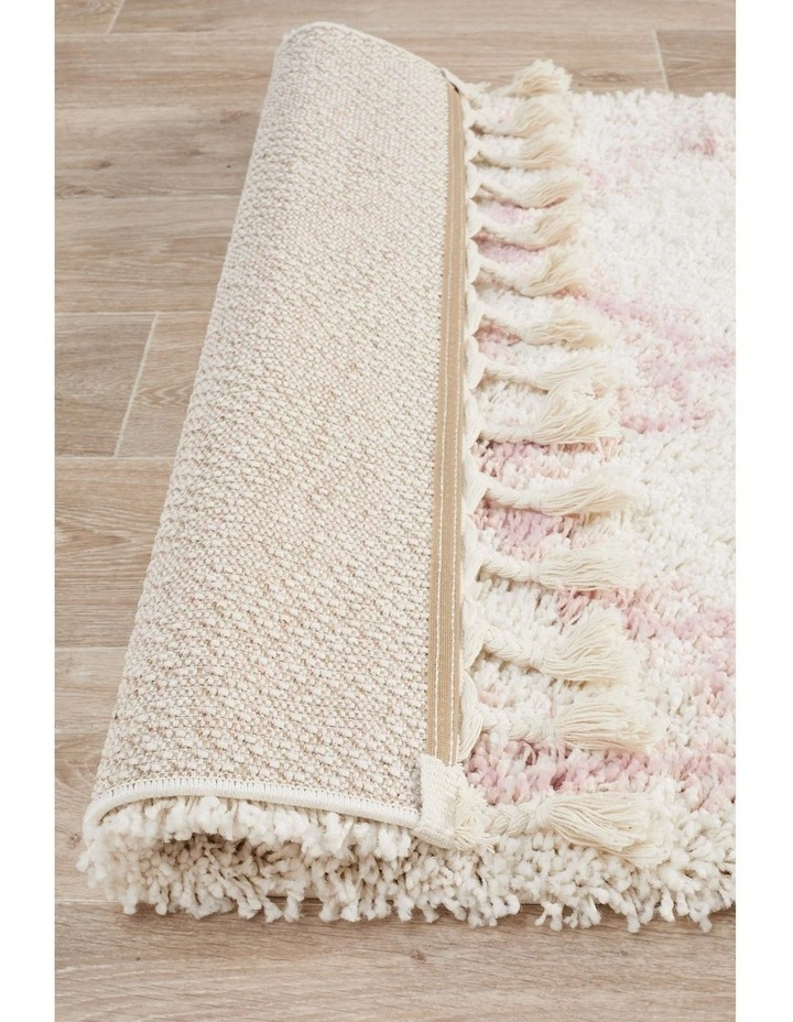 Saffron 33 Runner Rug image 7