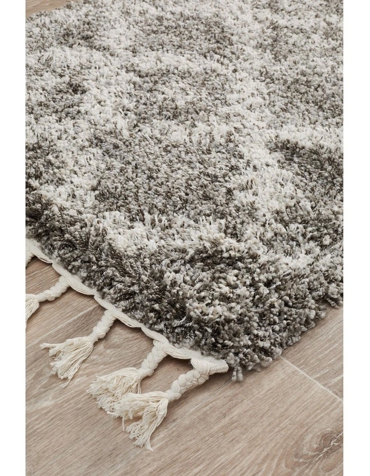 Saffron 33 Runner Rug image 3