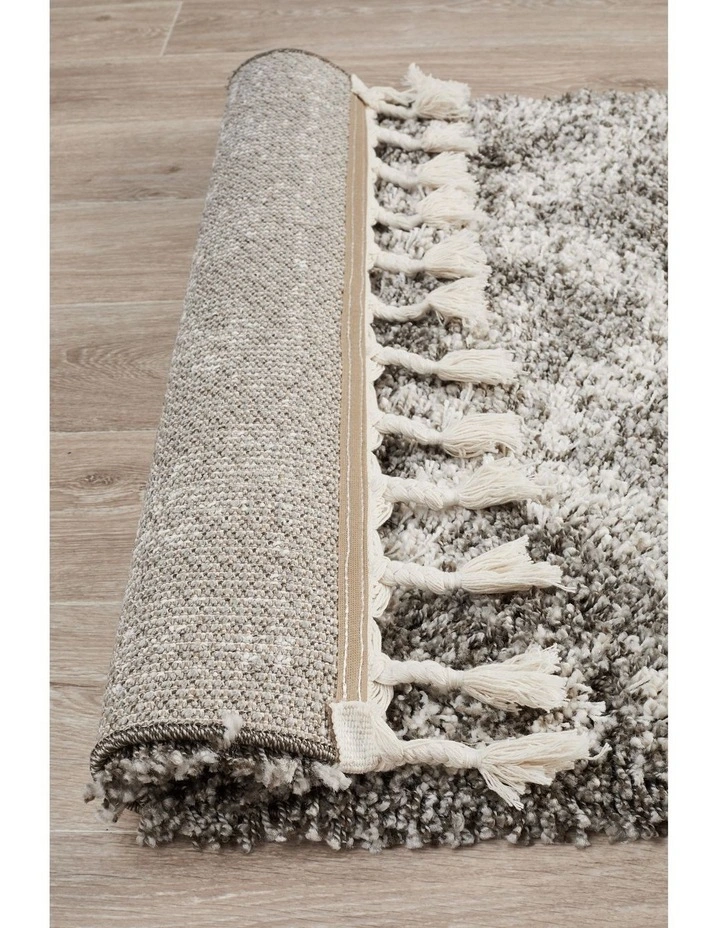 Saffron 33 Runner Rug image 7