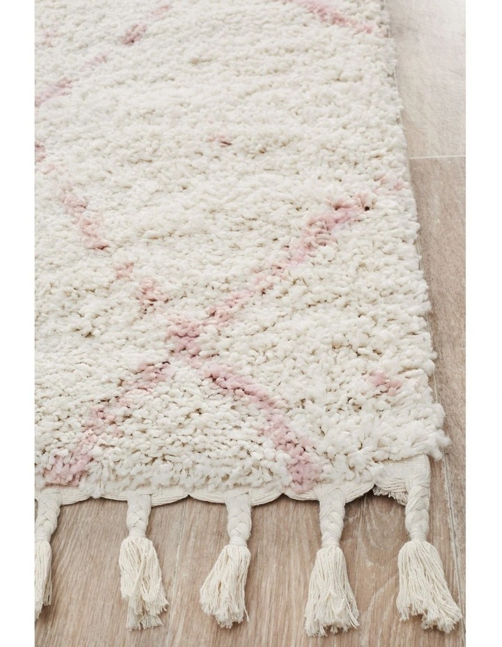 Saffron 44 Runner Rug image 4