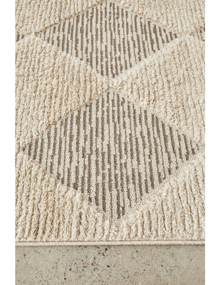 Serenade Yuri Rug image 3