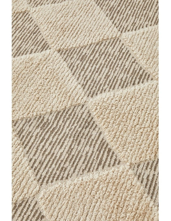 Serenade Yuri Rug image 5