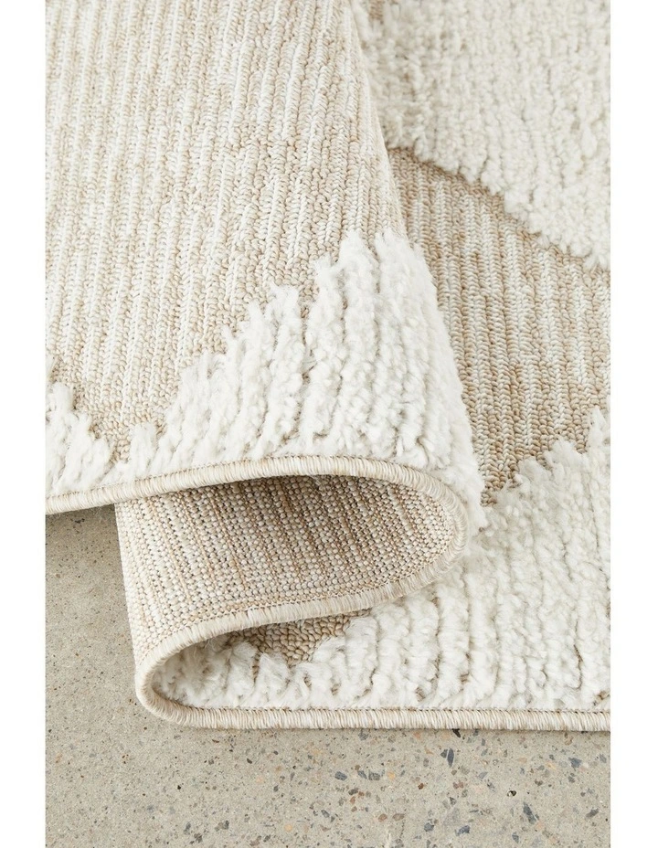 Serenade Yuri Rug image 6