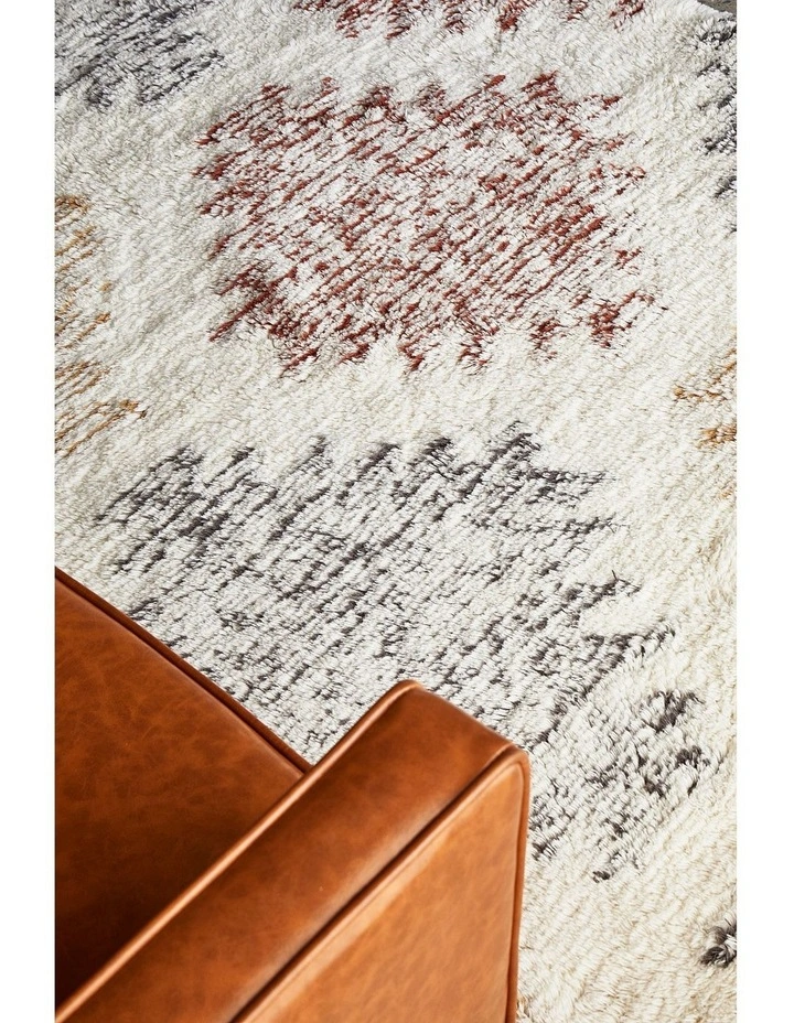 Summit Motif Rug image 4