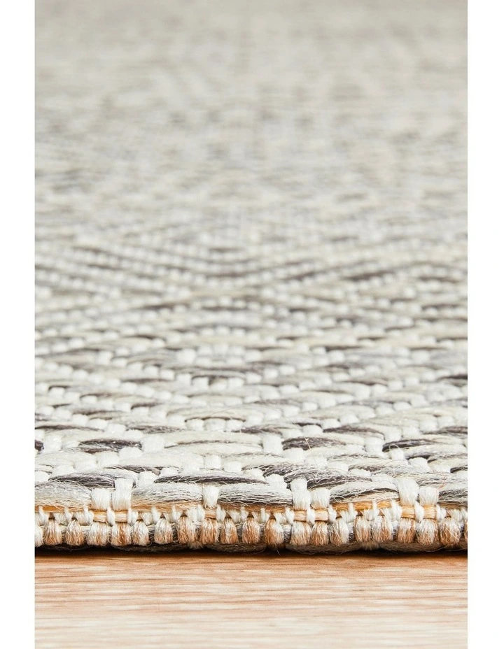 Terrace 5500 Outdoor Rug image 7