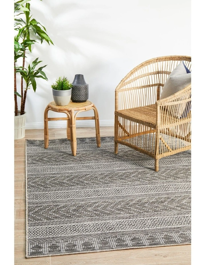 Terrace 5505 Outdoor Rug image 2