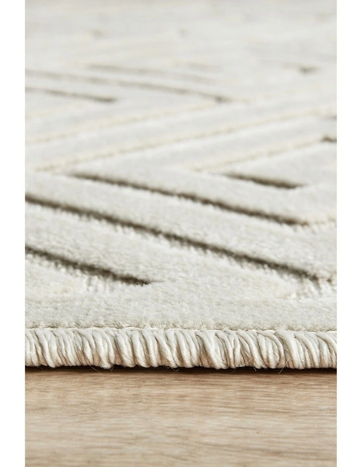 York Alice Runner Rug image 7