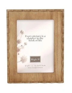 Willow & Silk Belle Scolloped 5x7 Photoframe