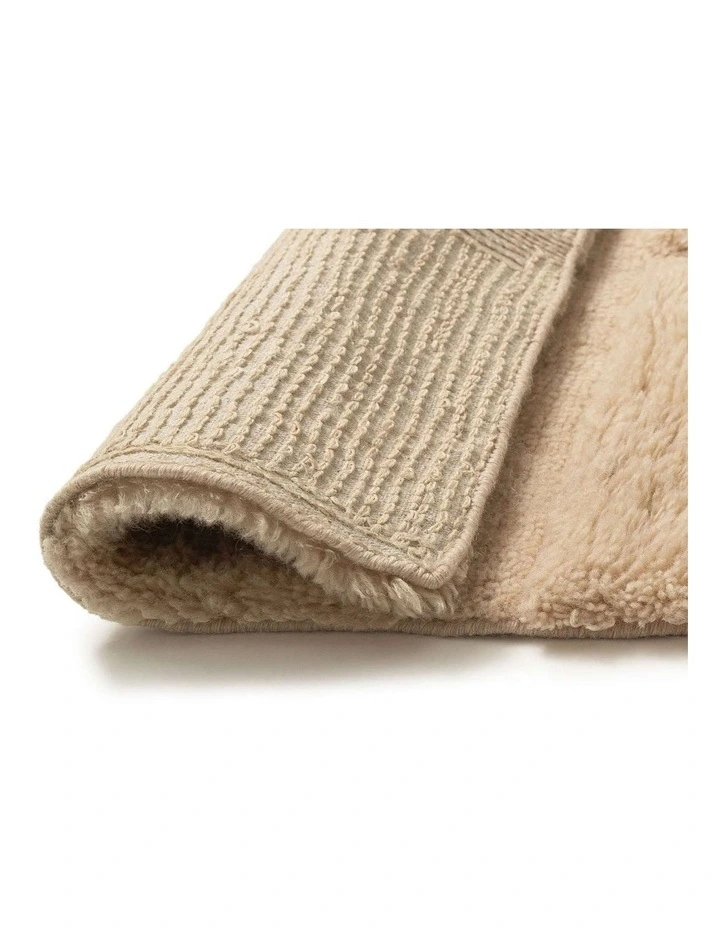 MISS AMARA  SCARLET CREAM GEOMETRIC WOOL SHAG RUG image 3