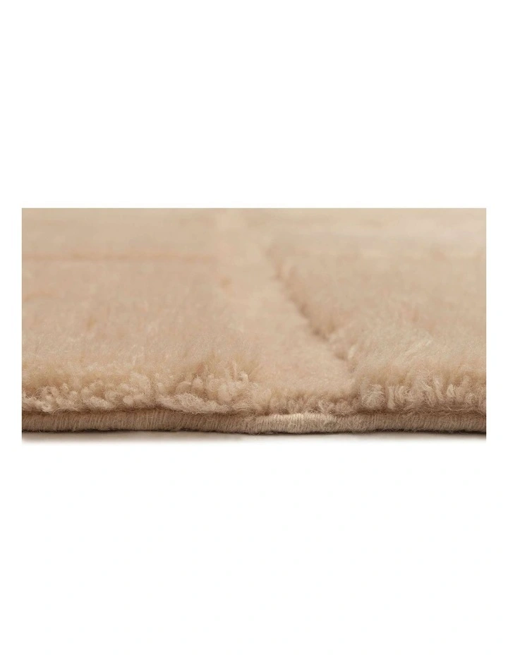 MISS AMARA  SCARLET CREAM GEOMETRIC WOOL SHAG RUG image 4