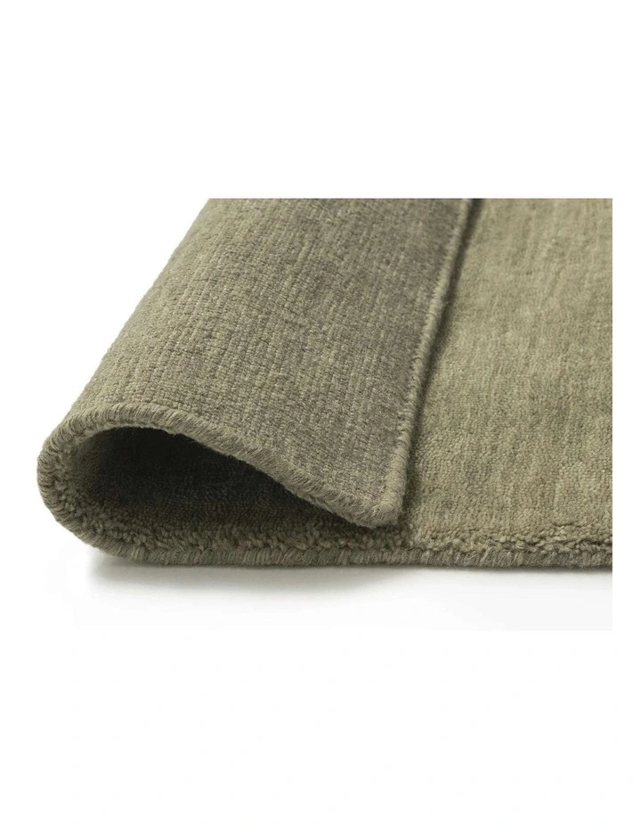 MISS AMARA HARRIS MOSS WOOL RUG image 3