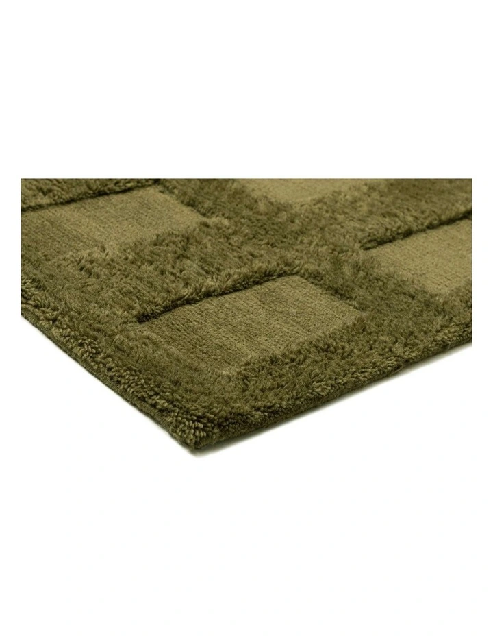 MISS AMARA KAHLEN DARK GREEN GEOMETRIC WOOL SHAG RUG image 2