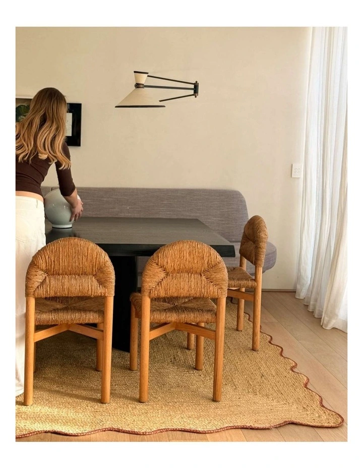 MISS AMARA KUMARI NATURAL BROWN SCALLOPED JUTE RUG image 6