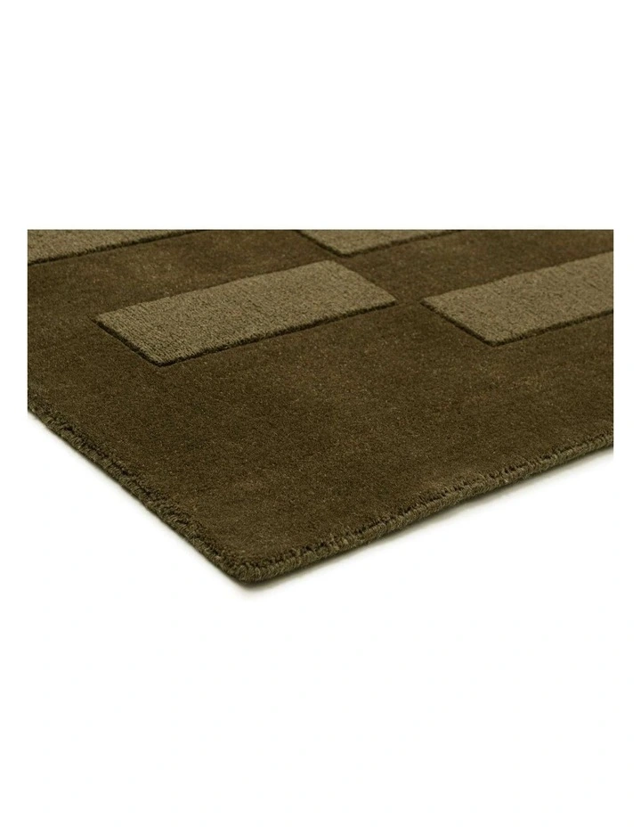 MISS AMARA LEIGHTON OLIVE HANDLOOM GEOMETRIC WOOL RUG image 2