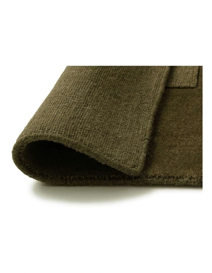 MISS AMARA LEIGHTON OLIVE HANDLOOM GEOMETRIC WOOL RUG image 3