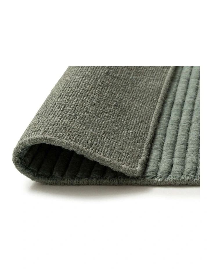 MISS AMARA ESHANA HANDLOOMED GREEN RUG image 3