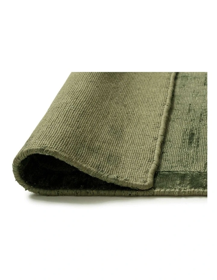 MISS AMARA SEFINA GREEN HOURGLASS VISCOSE RUG image 3