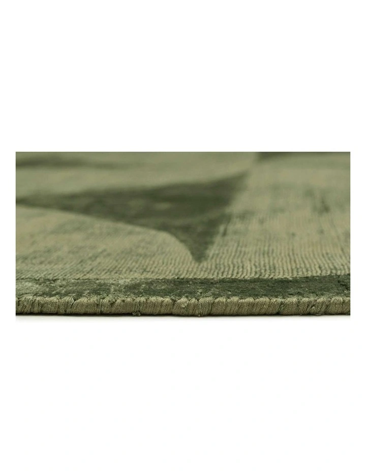 MISS AMARA SEFINA GREEN HOURGLASS VISCOSE RUG image 4