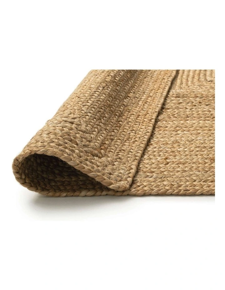 MISS AMARA FERNANDA NATURAL HAND-BRAIDED JUTE RUG image 3