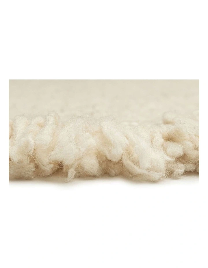 MISS AMARA SANCHA CREAM HANDMADE WOOL FRINGE RUG image 4
