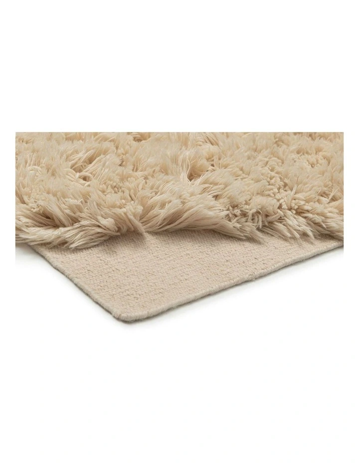 MISS AMARA SAVITA OAT SCULPTURAL WOOL SHAG RUG image 2