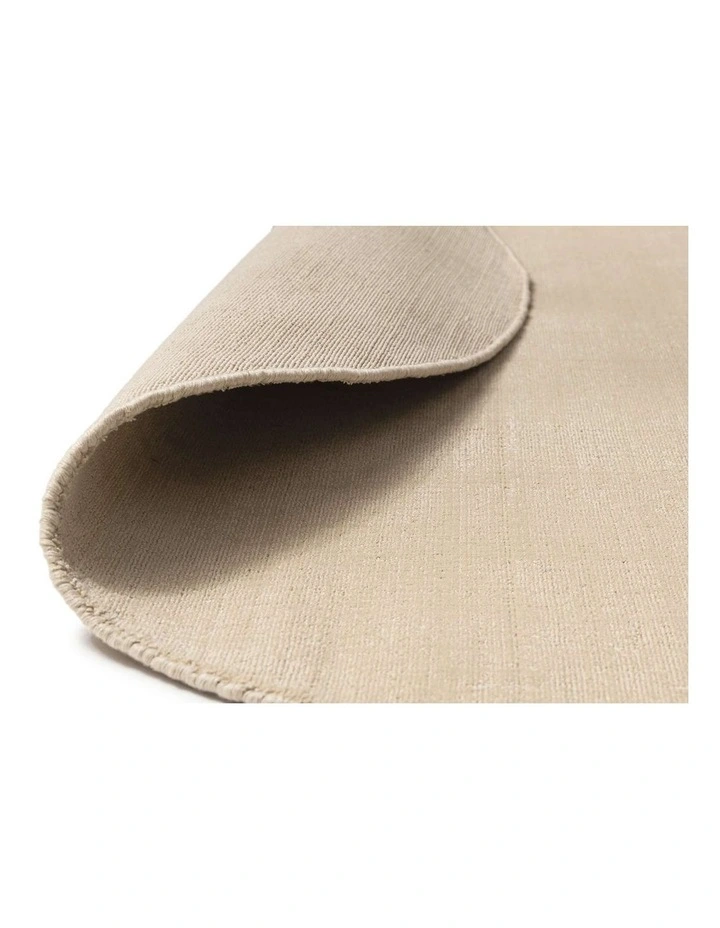 MISS AMARA  ALEK CREAM HANDWOVEN PET ROUND RUG image 2