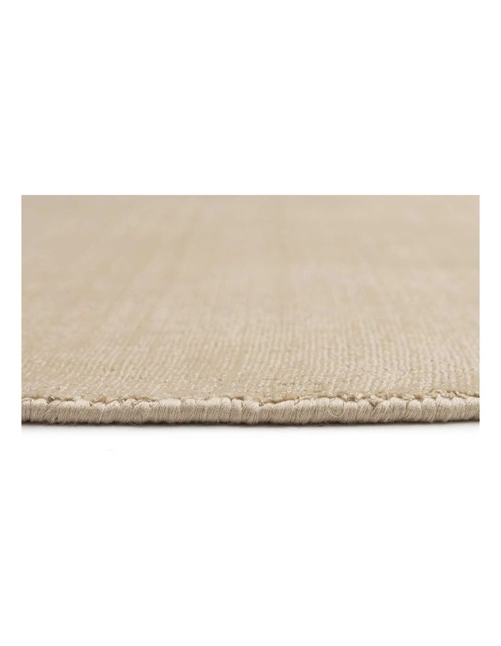 MISS AMARA  ALEK CREAM HANDWOVEN PET ROUND RUG image 3