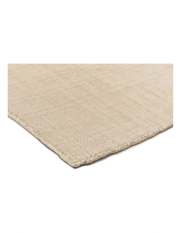 MISS AMARA  ALEK CREAM HANDWOVEN PET RUG image 2