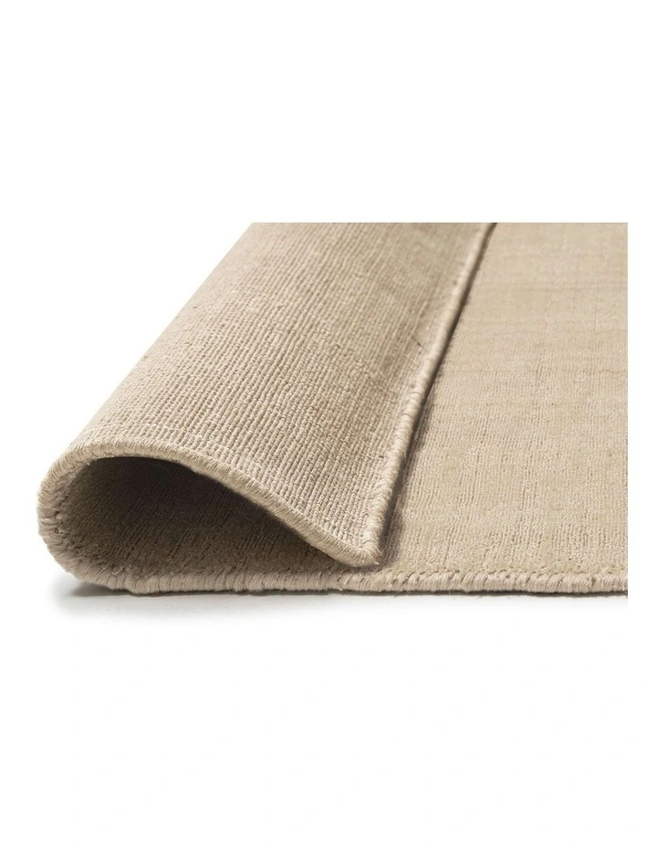 MISS AMARA  ALEK CREAM HANDWOVEN PET RUG image 3