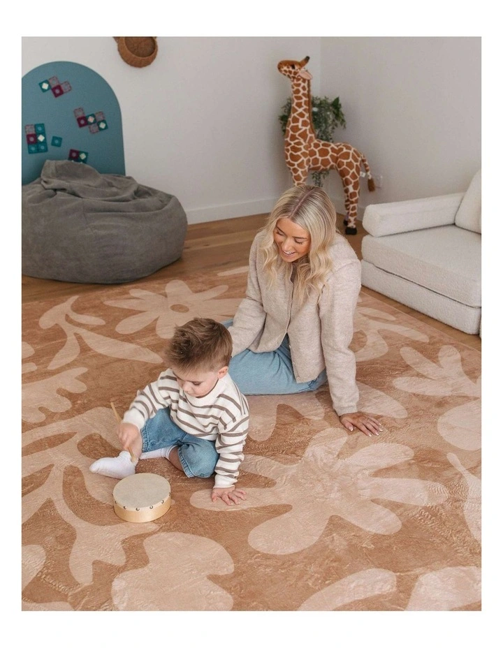 MISS AMARA  ANCA PEACH SHAPES ROLLIE POLLIE PLAYMAT image 7