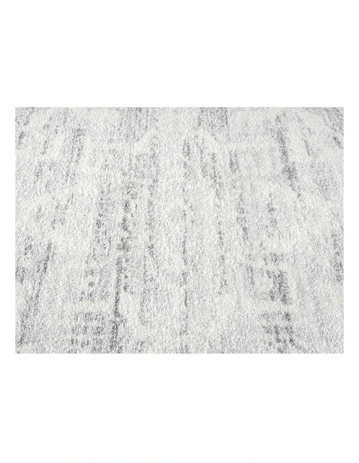 MISS AMARA  ANDRA GREY AND IVORY TRADITIONAL DISTRESSED RUG image 4