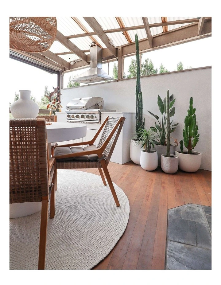 MISS AMARA ARLENIS IVORY CROCHET INDOOR OUTDOOR ROUND RUG image 7