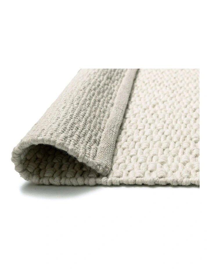 MISS AMARA BAMBI IVORY CHUNKY WOOL RUG image 3