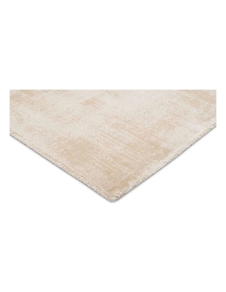 MISS AMARA CLAUDE BEIGE AND IVORY DISTRESSED VISCOSE RUG image 2