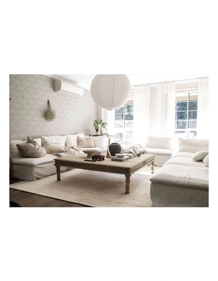 MISS AMARA CLAUDE BEIGE AND IVORY DISTRESSED VISCOSE RUG image 5