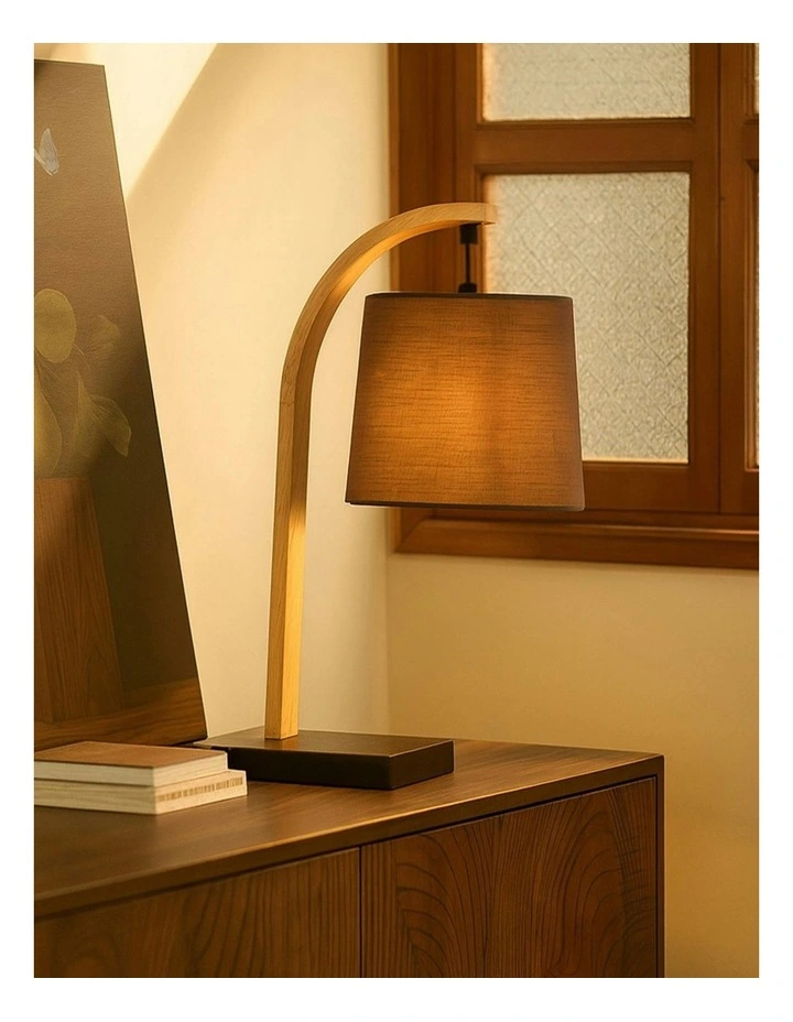 Thorina Table Lamp image 3