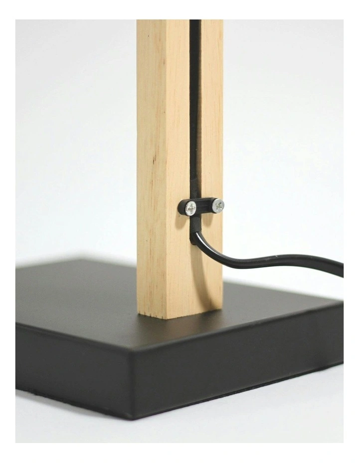Thorina Table Lamp image 6