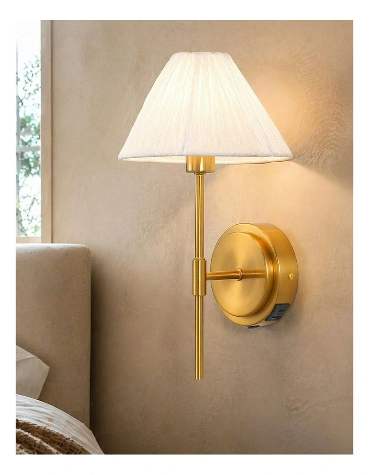 Sigrid Reading Wall Lamp With Charging Ports image 7