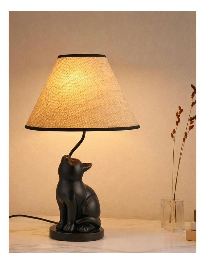 Upward-Looking Cat LED Table Lamp image 6