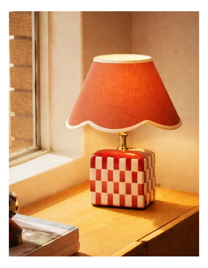 Valentina Ceramic Table Lamp Coral image 3