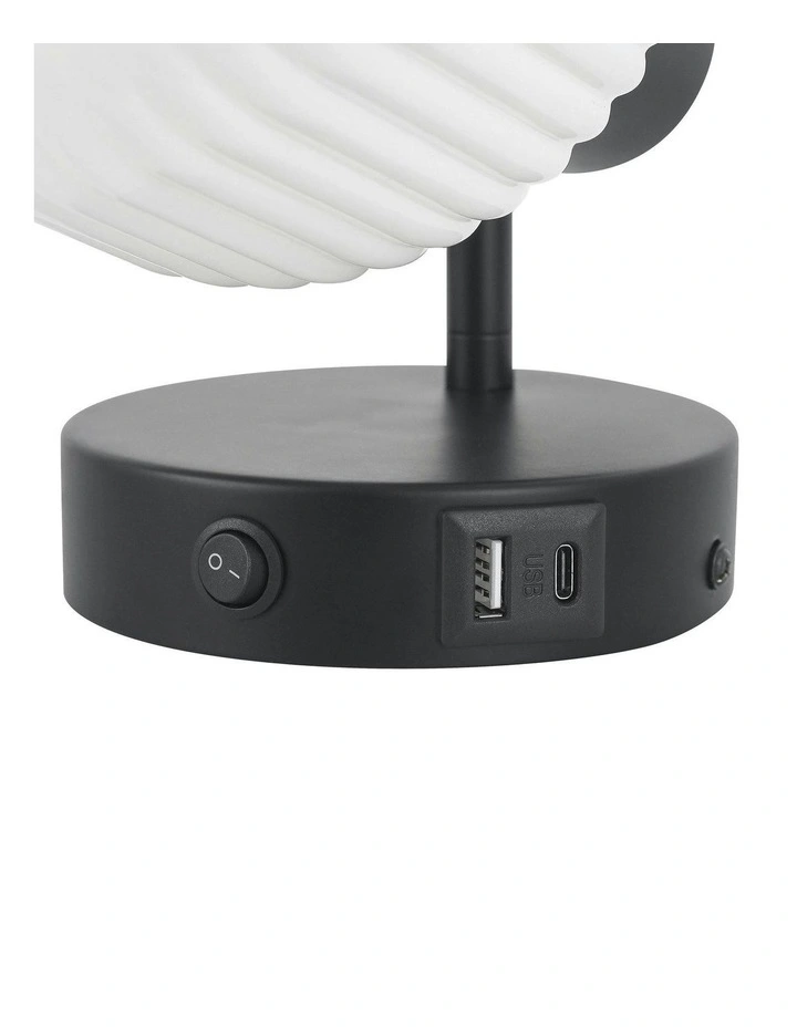 Freja Reading Wall Lamp With Charging Ports image 6
