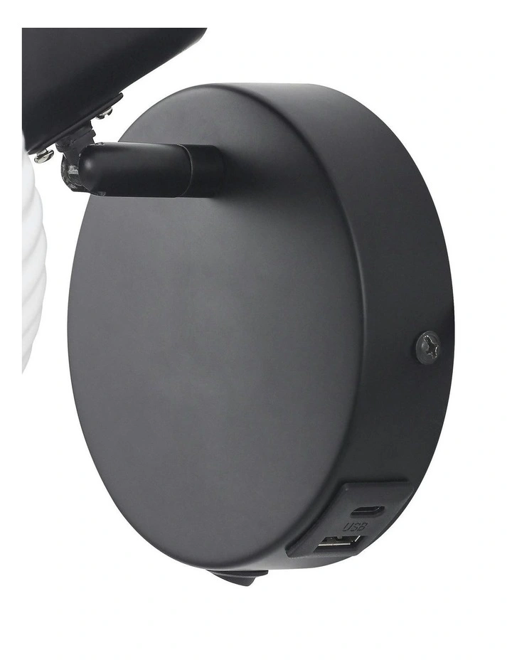 Freja Reading Wall Lamp With Charging Ports image 7
