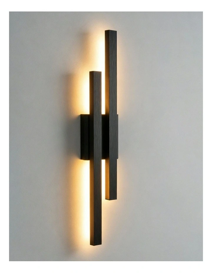 Hera 2lt LED Outdoor Wall Light Black image 2