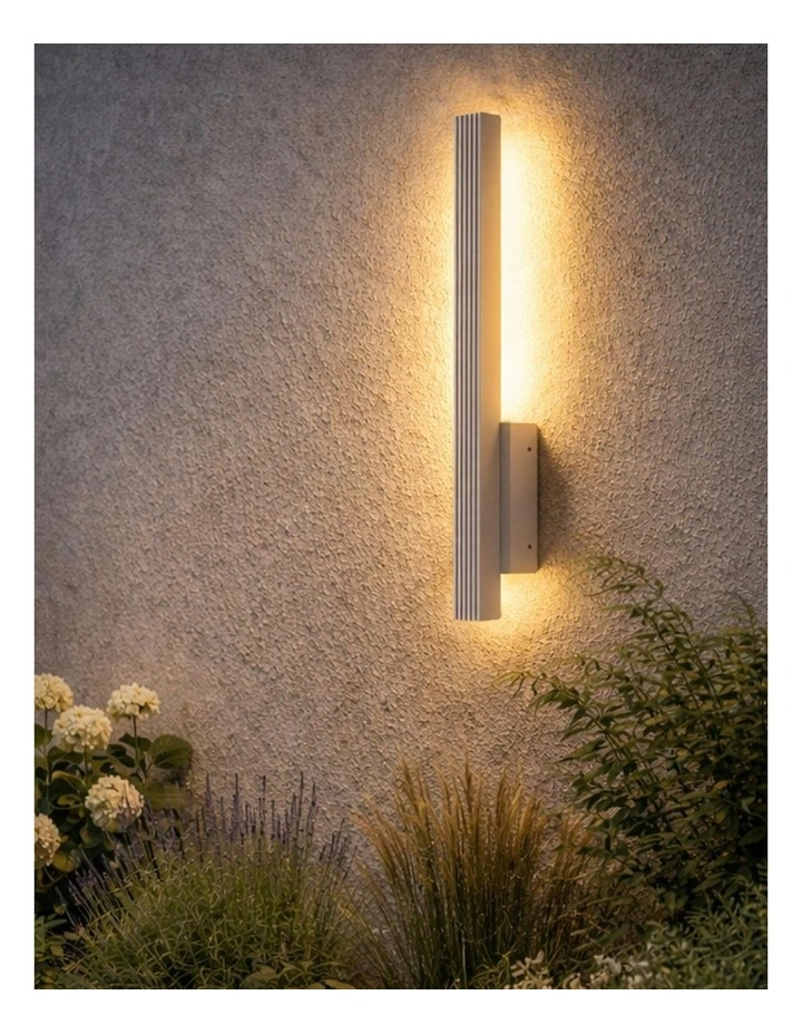 Brynn LED Outdoor Wall Light White image 6