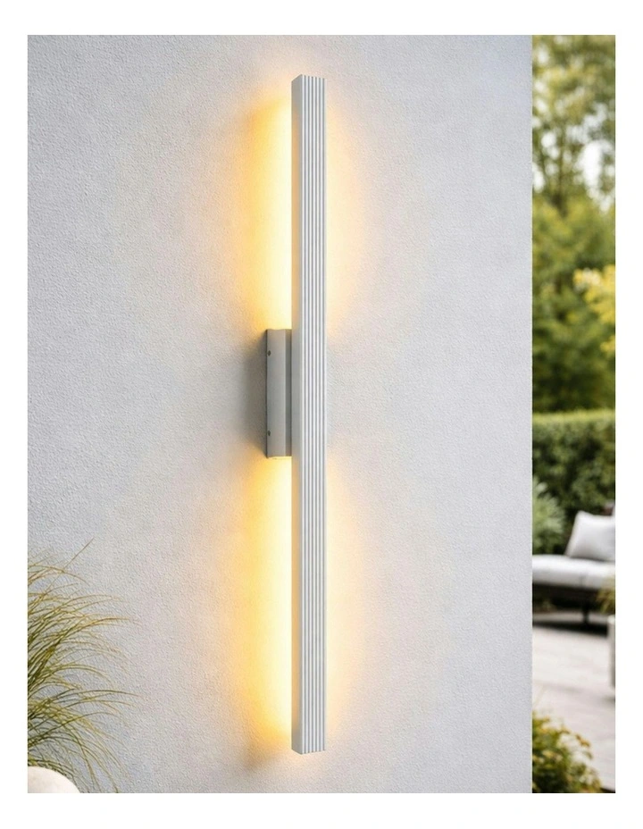 Nadia LED Outdoor Wall Light White image 3