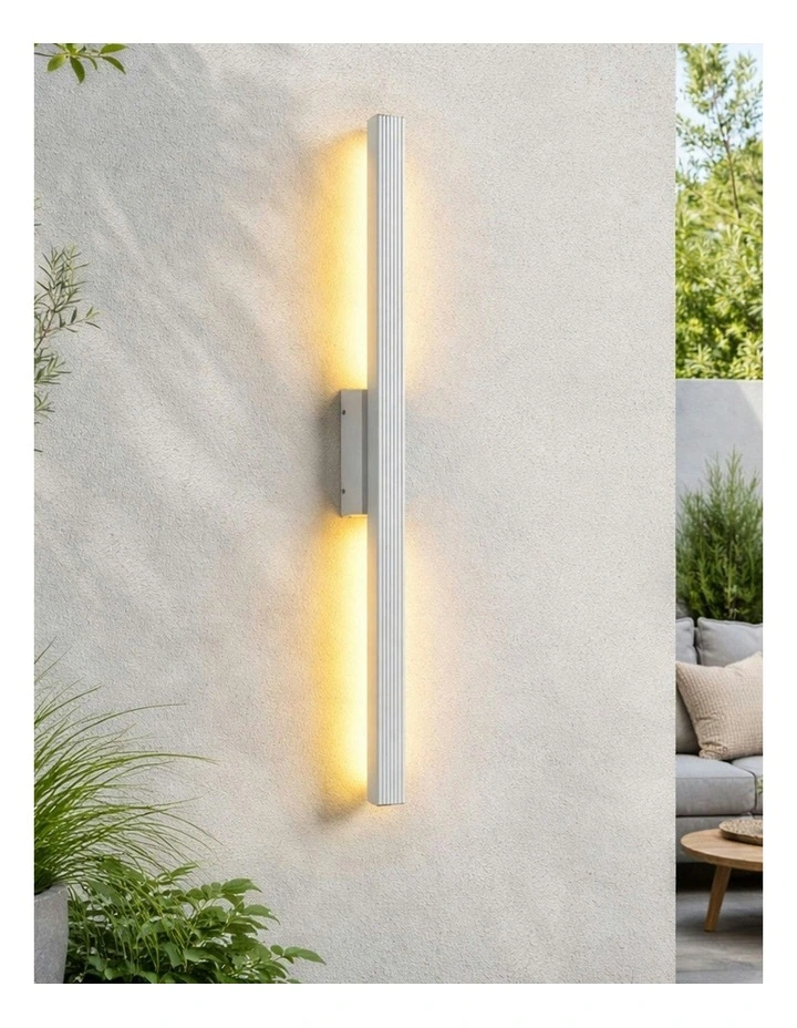 Nadia LED Outdoor Wall Light White image 5