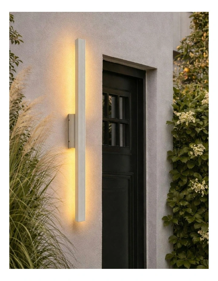 Nadia LED Outdoor Wall Light White image 6