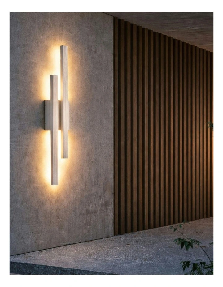 Hera 2lt LED Outdoor Wall Light White image 6