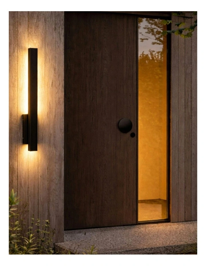 Brynn LED Outdoor Wall Light Black image 6